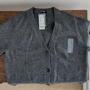 NWT Uniqlo Souffle Yarn Long Sleeve Short Cardigan